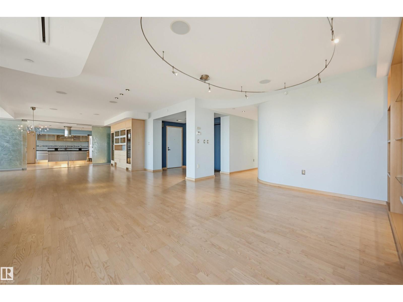 #901 10035 Saskatchewan Dr NW, Edmonton, Alberta  T6E 4R4 - Photo 18 - E4474440