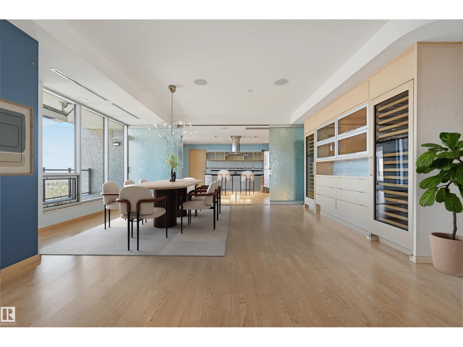 #901 10035 Saskatchewan Dr NW, Edmonton, Alberta  T6E 4R4 - Photo 5 - E4474440