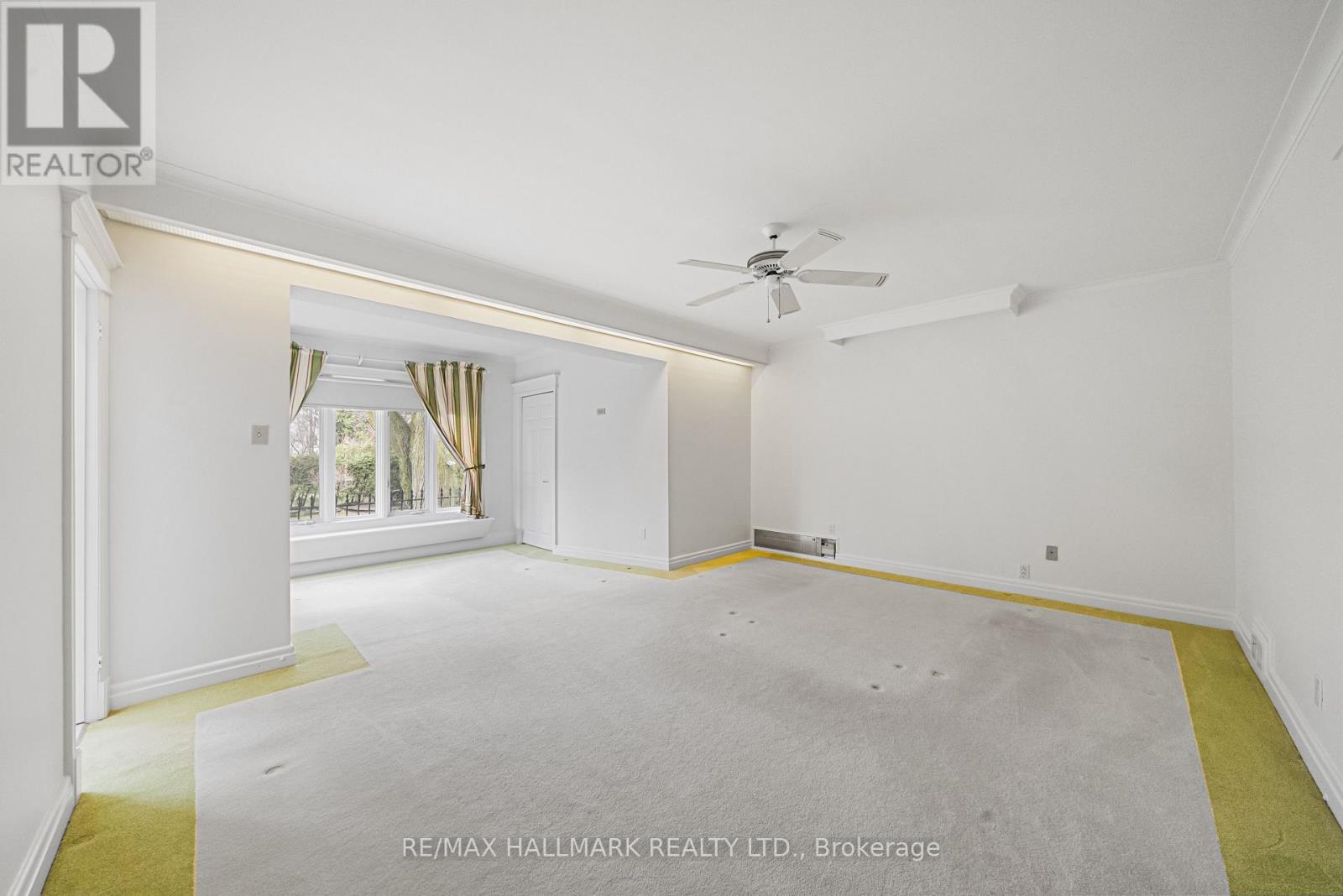 154 Valley Road, Toronto, Ontario  M2L 1G4 - Photo 23 - C13020732