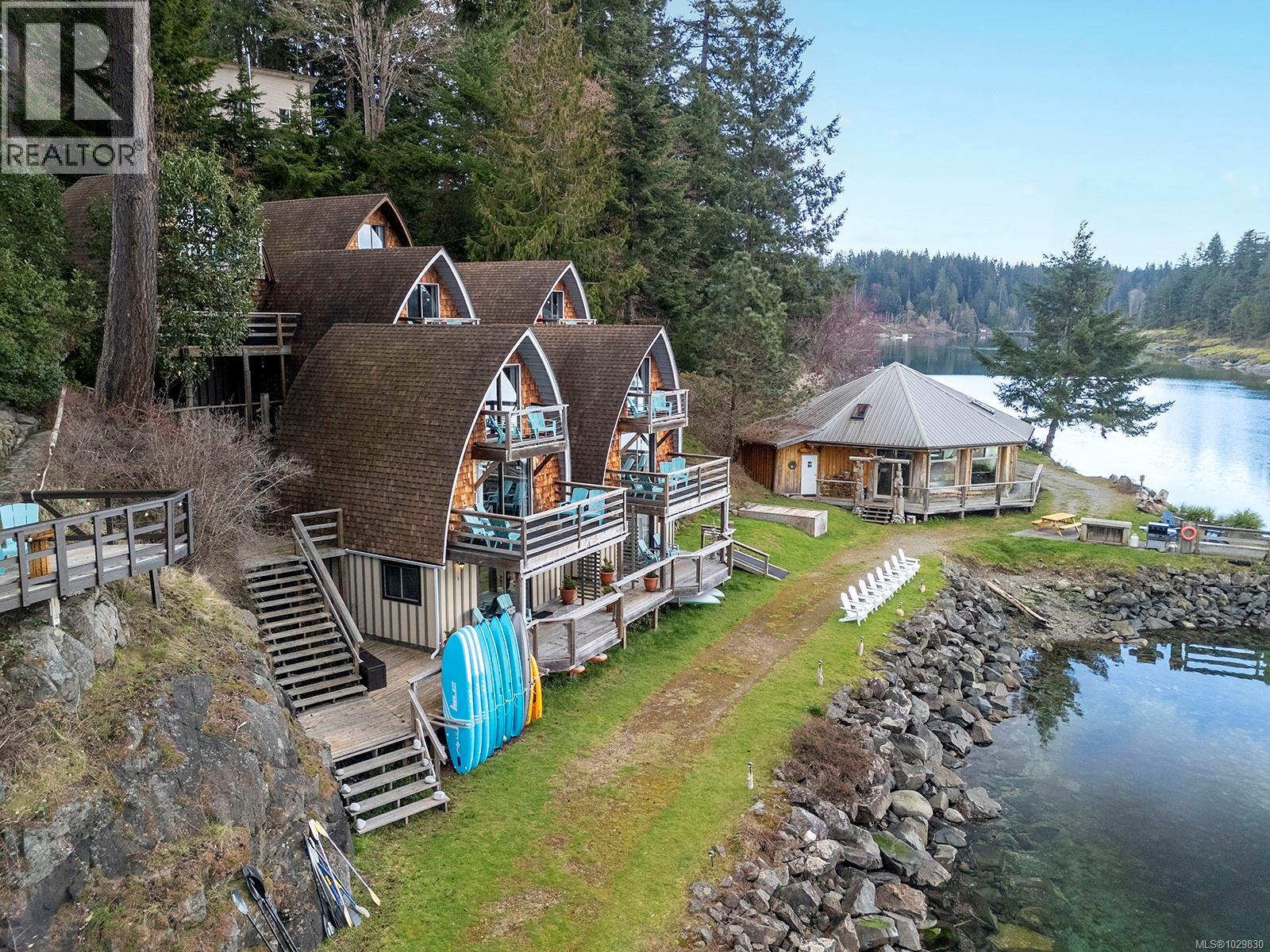 774 Cliffe Rd, Quadra Island, British Columbia  V0P 1N0 - Photo 2 - 1029830