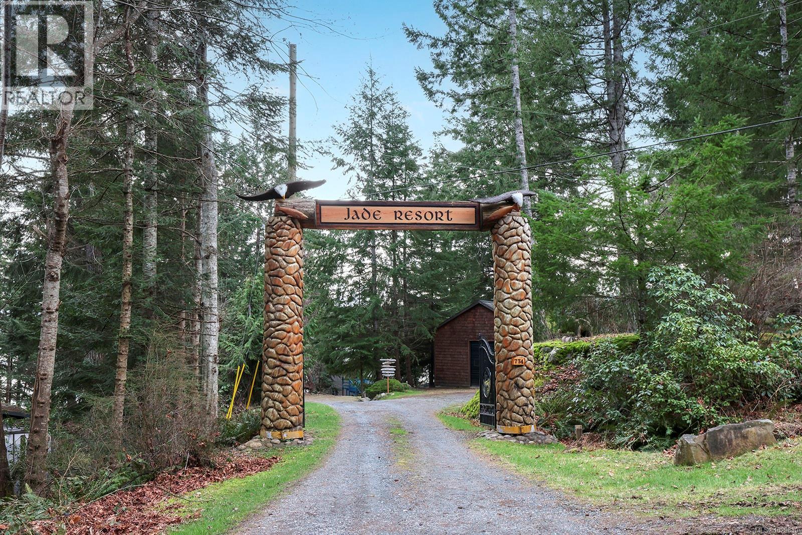 774 Cliffe Rd, Quadra Island, British Columbia  V0P 1N0 - Photo 34 - 1029830