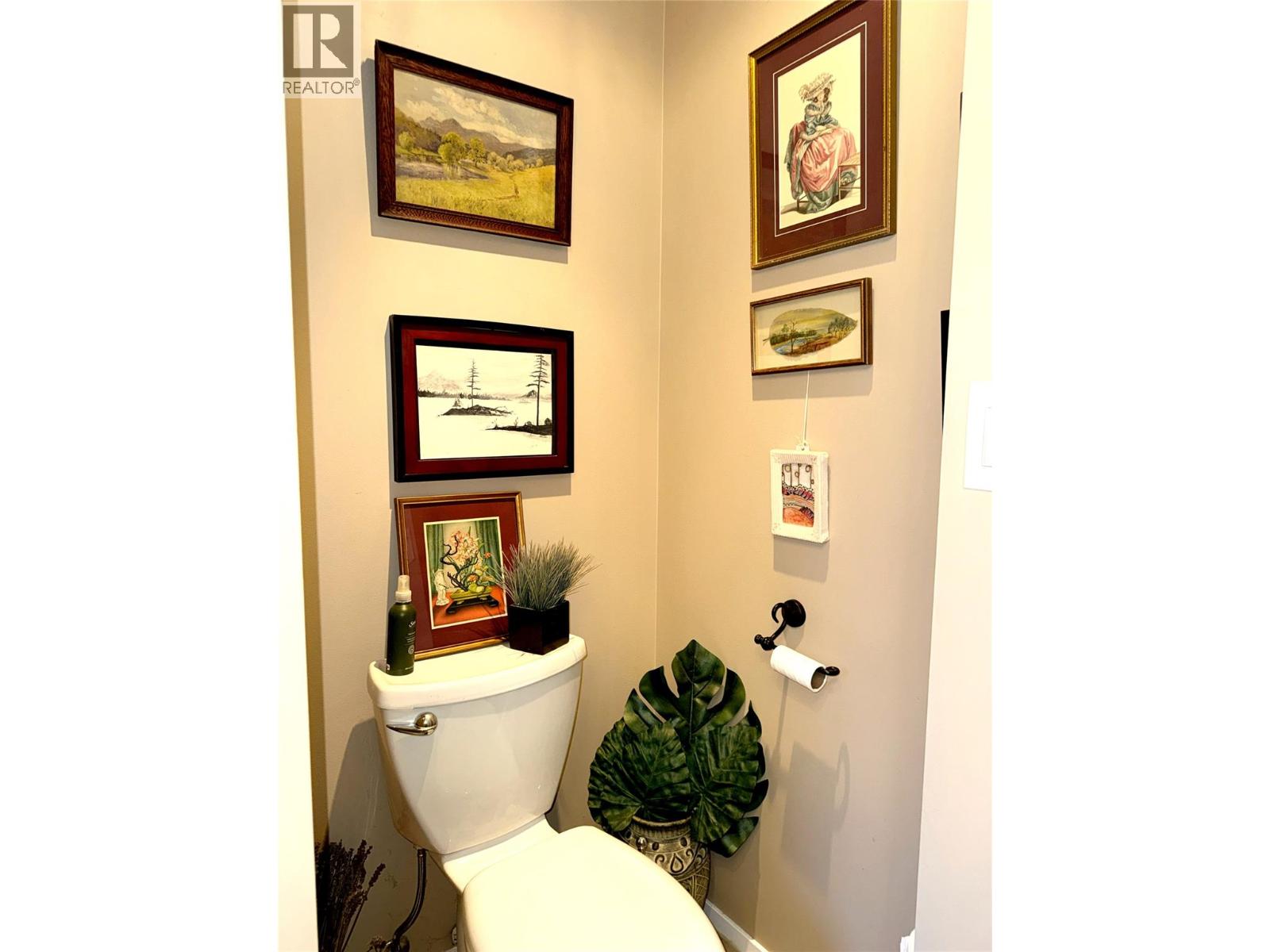 214 Wellington Avenue, Warfield, British Columbia  V1R 2K5 - Photo 14 - 10375596