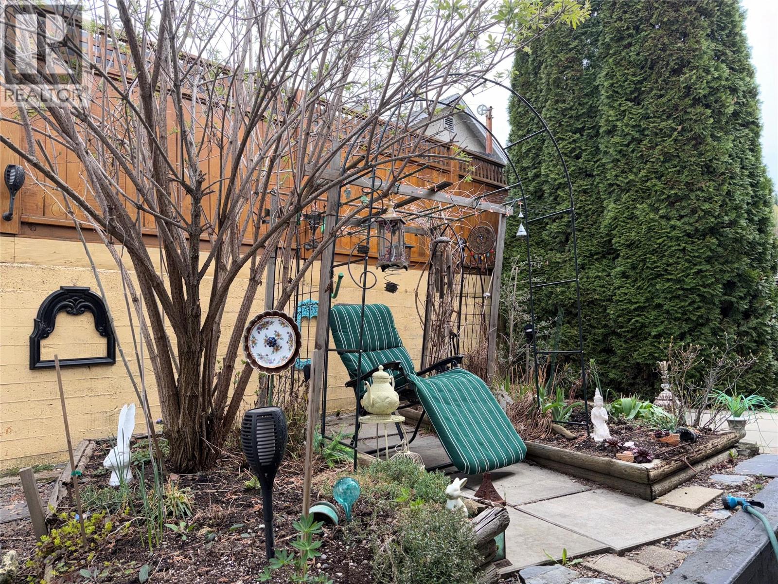 214 Wellington Avenue, Warfield, British Columbia  V1R 2K5 - Photo 45 - 10375596