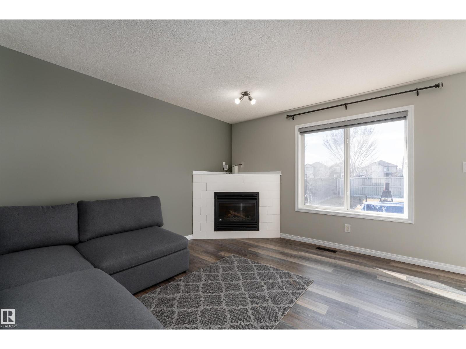 5911 8 Av Sw, Edmonton, Alberta  T6X 0G5 - Photo 10 - E4483067