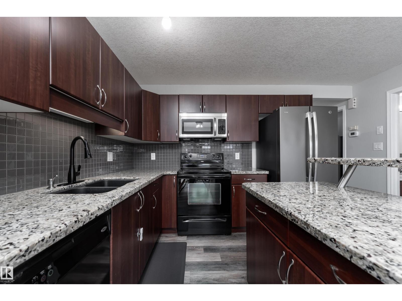 5911 8 Av Sw, Edmonton, Alberta  T6X 0G5 - Photo 13 - E4483067