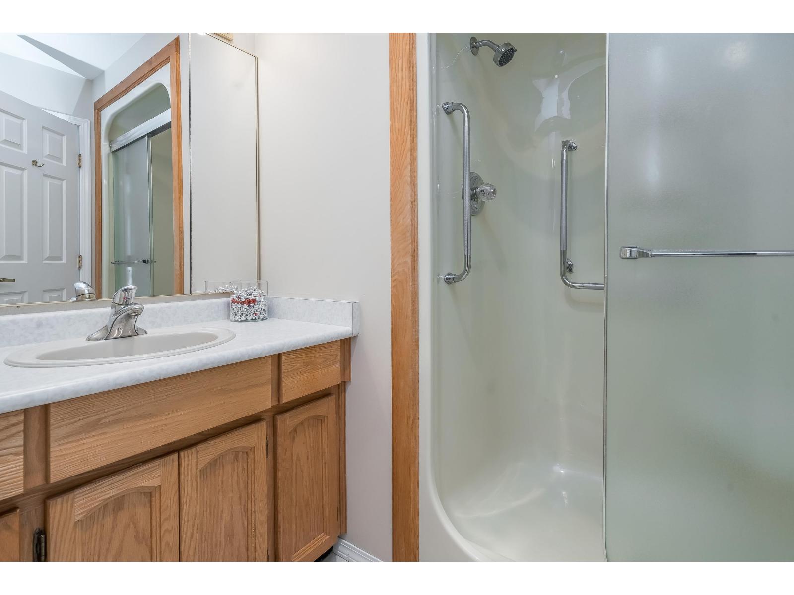 203 9109 154 Street, Surrey, British Columbia  V3R 9G8 - Photo 27 - R3113063