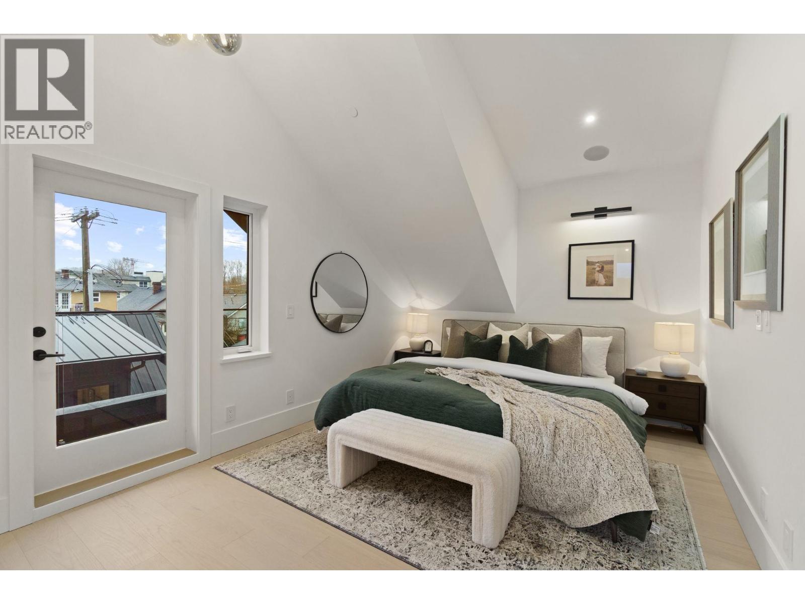 2 1945 E 13th Avenue, Vancouver, British Columbia  V5N 2C3 - Photo 10 - R3108676