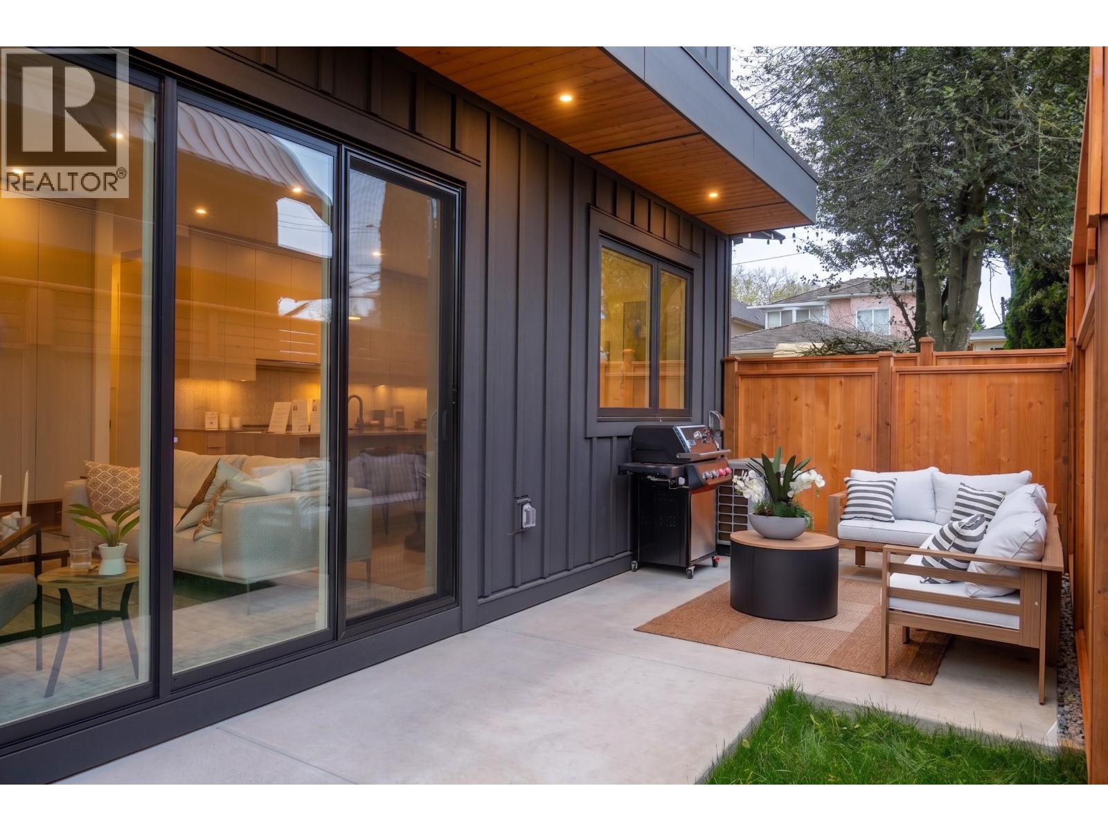 2 1945 E 13th Avenue, Vancouver, British Columbia  V5N 2C3 - Photo 15 - R3108676