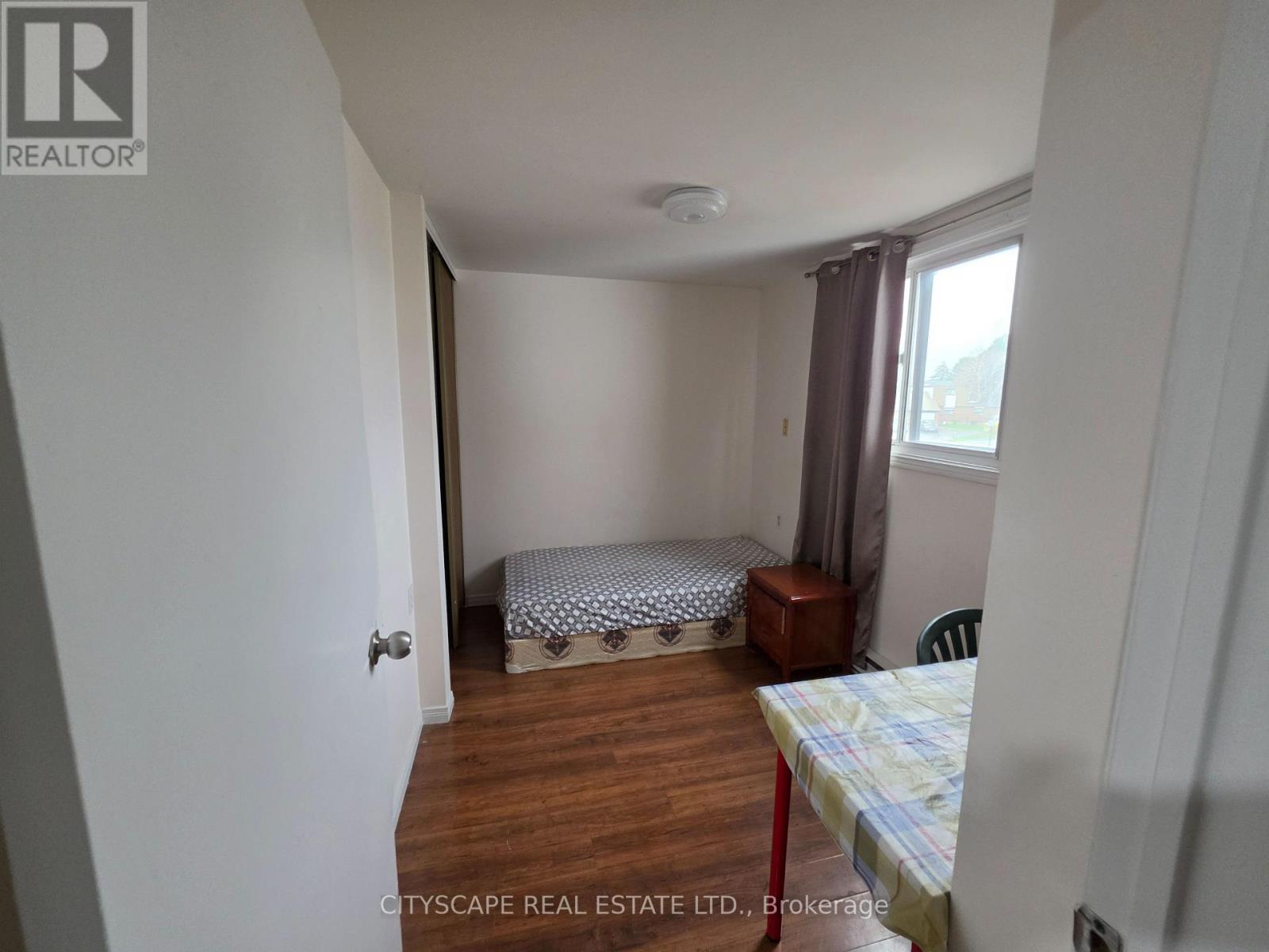 63 Wiggens Court, Toronto, Ontario  M1B 1K3 - Photo 11 - E13022474