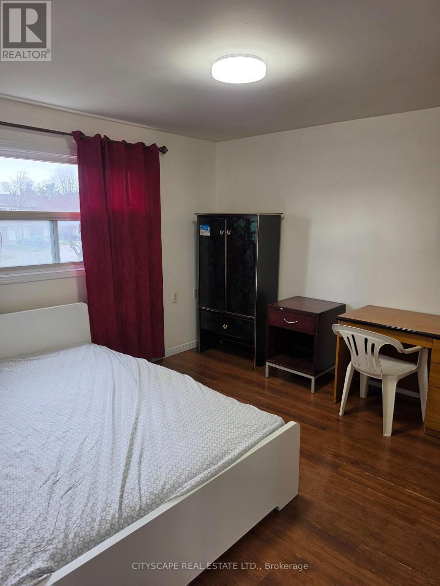 63 Wiggens Court, Toronto, Ontario  M1B 1K3 - Photo 16 - E13022474