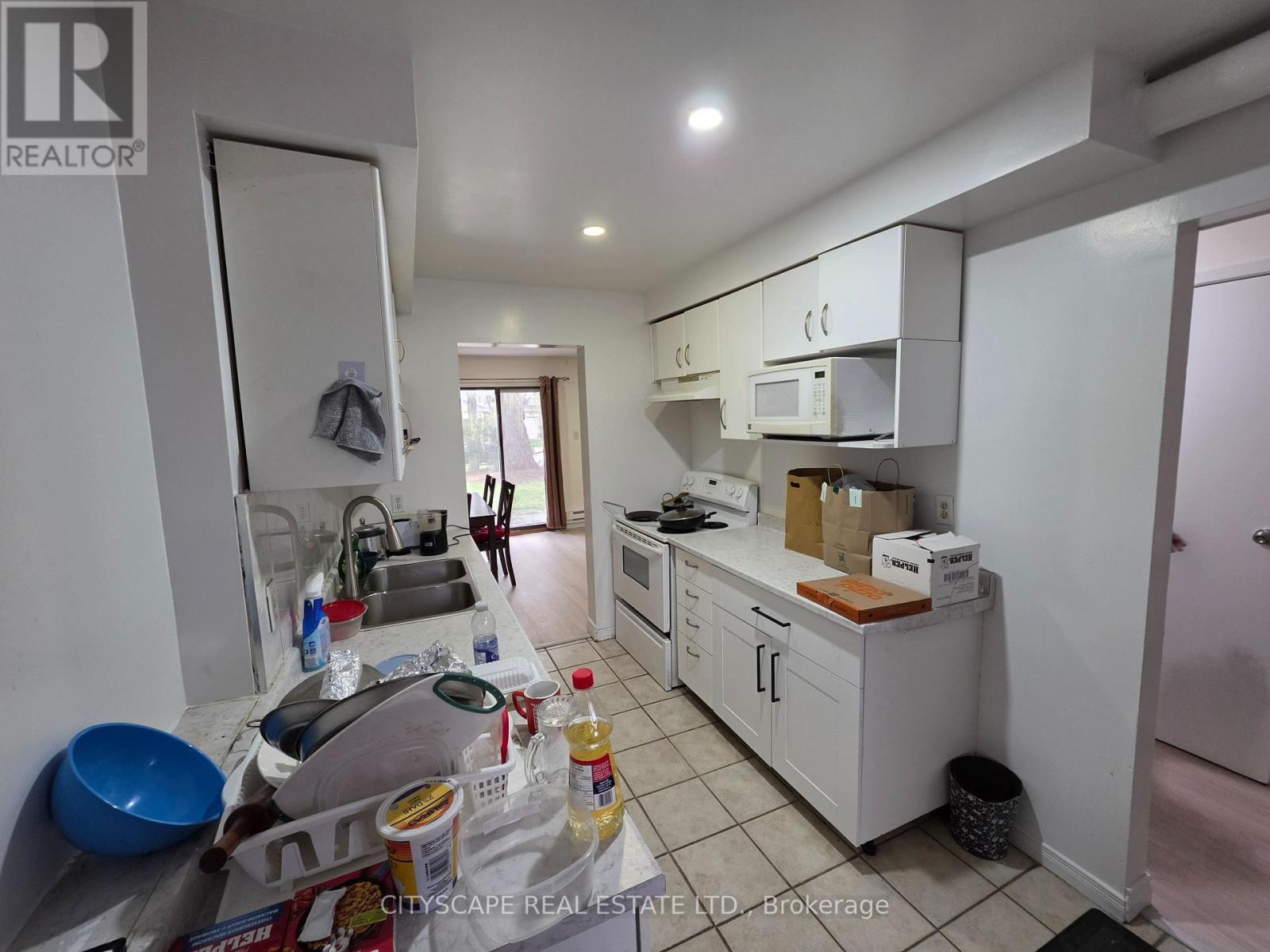 63 Wiggens Court, Toronto, Ontario  M1B 1K3 - Photo 3 - E13022474