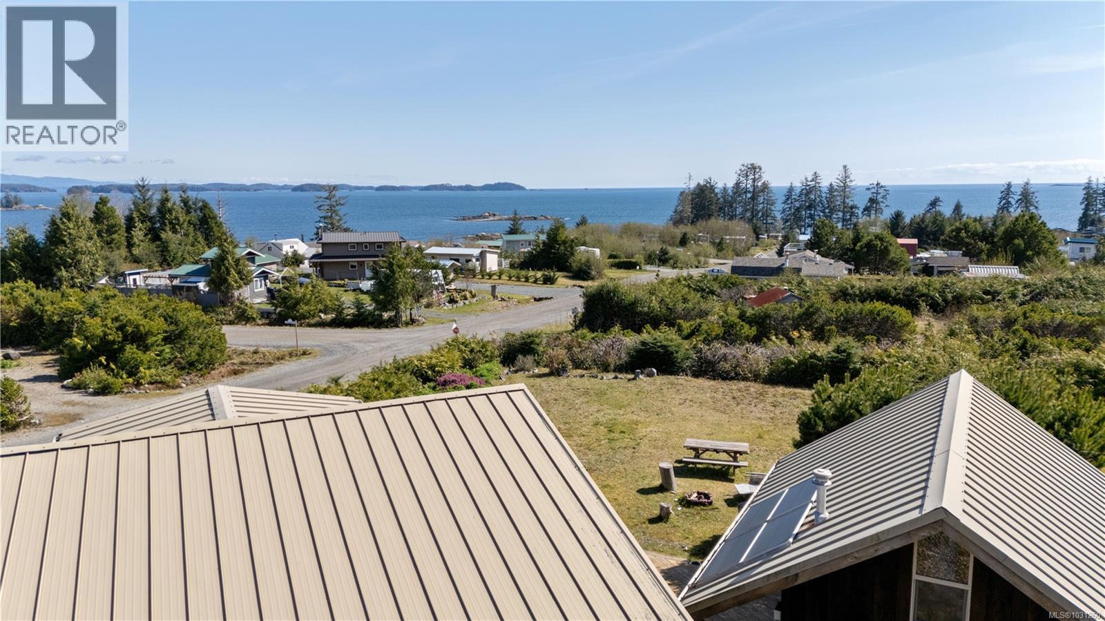 1117 Sixth Ave, Ucluelet, British Columbia  V0R 3A0 - Photo 23 - 1031260