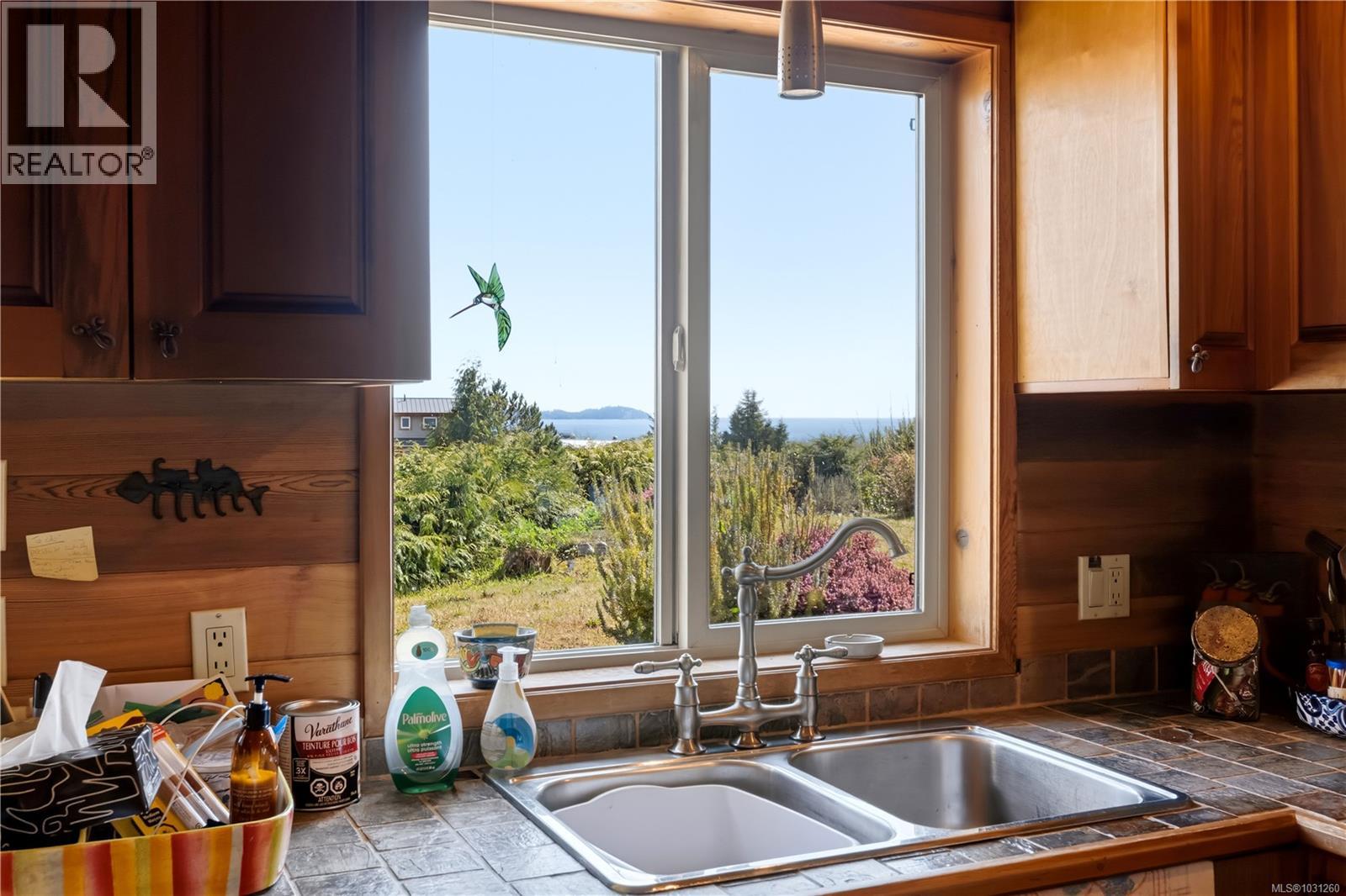 1117 Sixth Ave, Ucluelet, British Columbia  V0R 3A0 - Photo 5 - 1031260