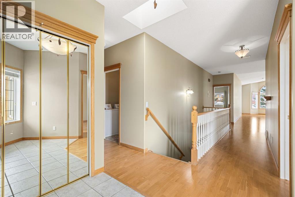 35 Scimitar Heath Nw, Calgary, Alberta  T3L 2E1 - Photo 6 - A2297330