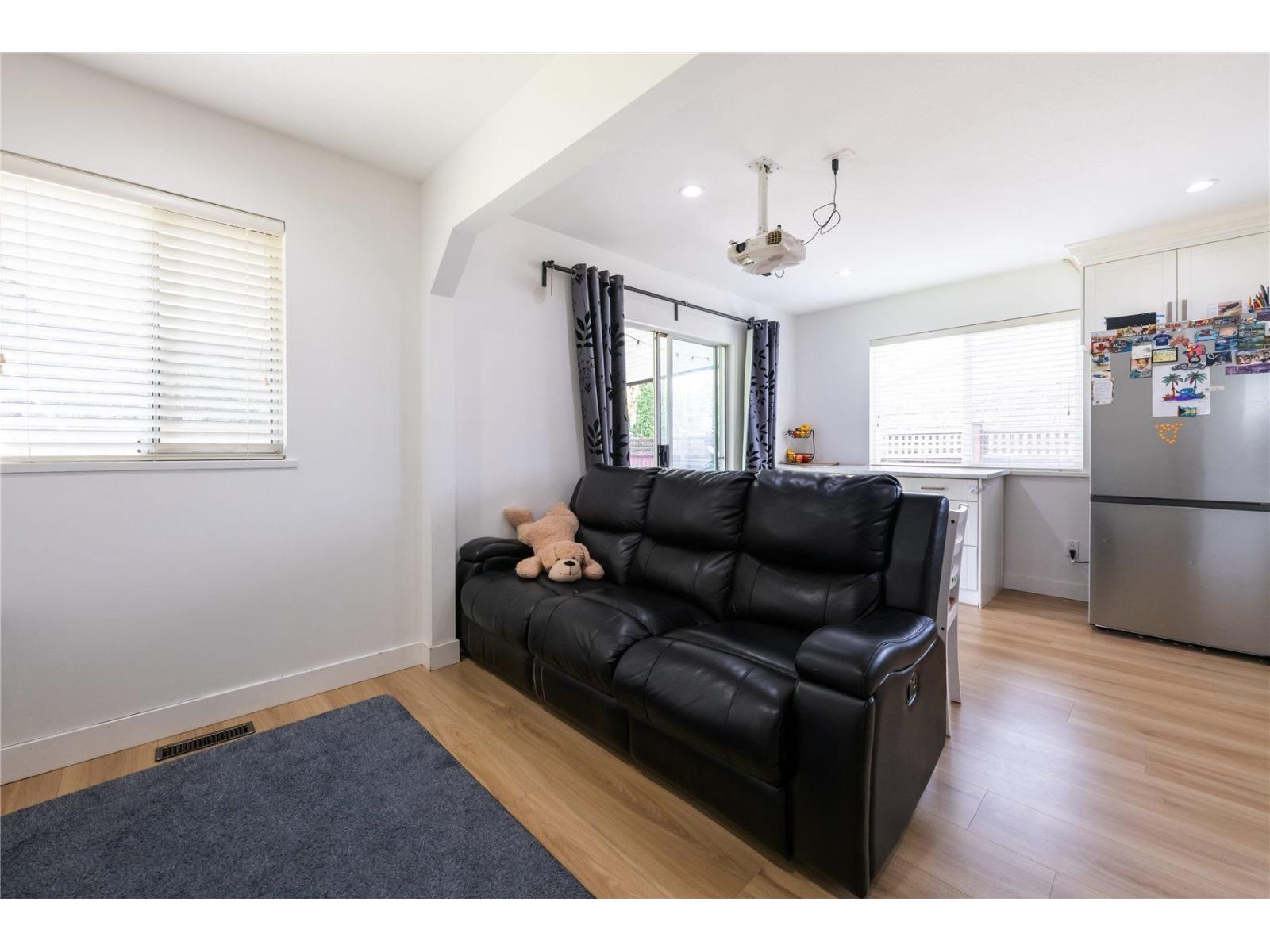 16954 60 Avenue, Surrey, British Columbia  V3S 1T2 - Photo 10 - R3113478