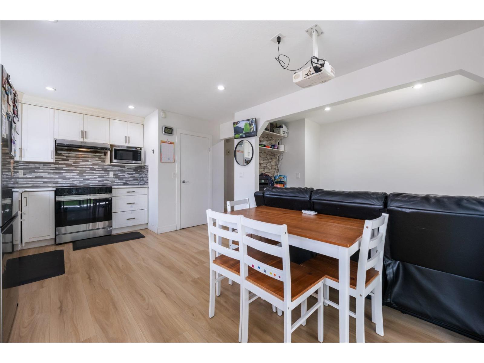 16954 60 Avenue, Surrey, British Columbia  V3S 1T2 - Photo 14 - R3113478