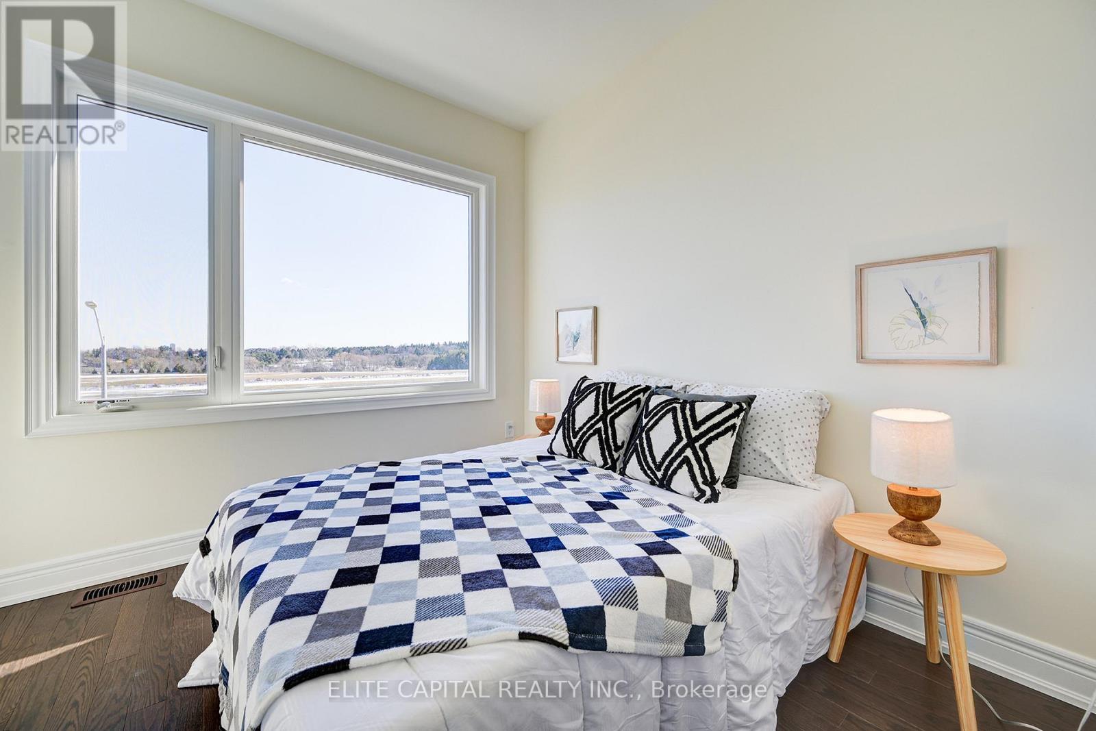 147 Berczy Green Drive, Markham, Ontario  L6C 3P5 - Photo 10 - N13022388