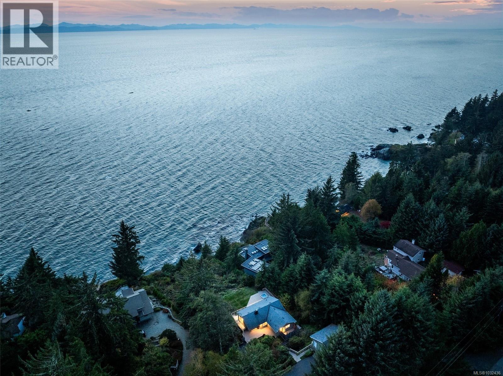 2594 Seaside Dr, Sooke, British Columbia  V9Z 1G7 - Photo 5 - 1032436