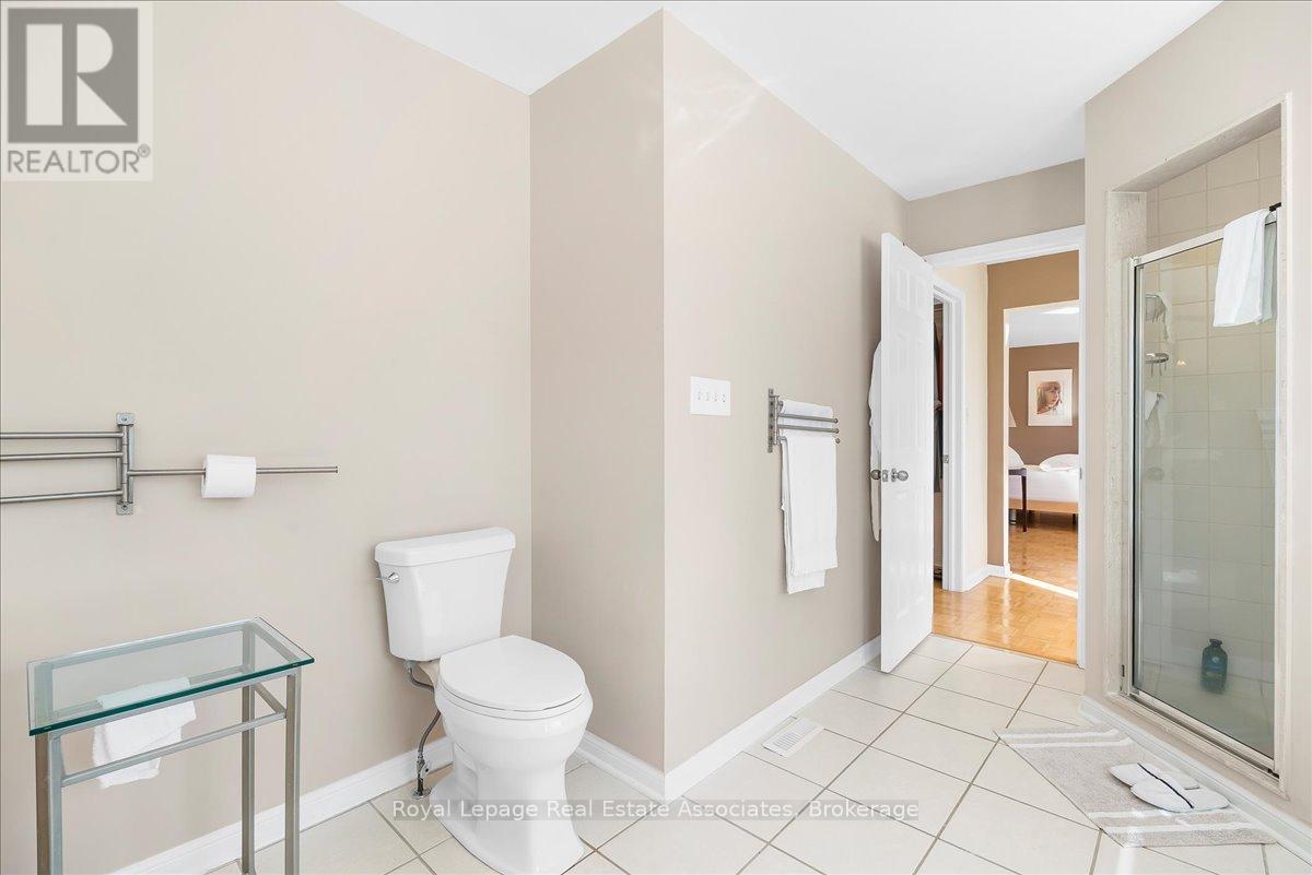 1578 French Gardens, Milton, Ontario  L9T 5L5 - Photo 16 - W13022366