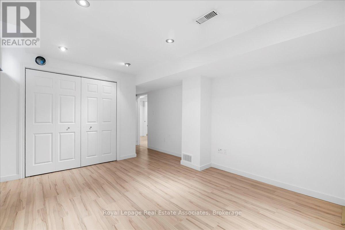 1578 French Gardens, Milton, Ontario  L9T 5L5 - Photo 23 - W13022366