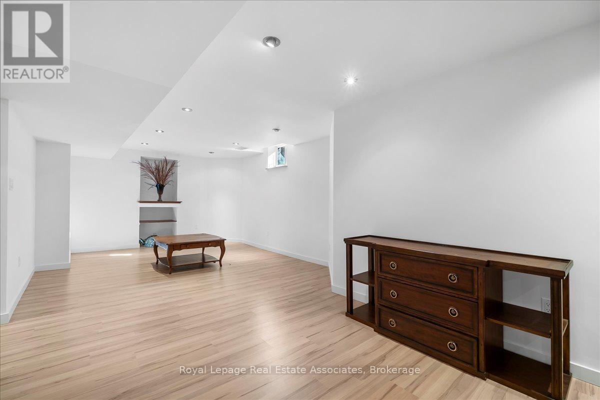 1578 French Gardens, Milton, Ontario  L9T 5L5 - Photo 24 - W13022366