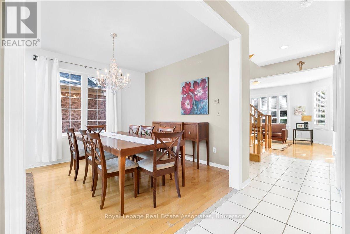 1578 French Gardens, Milton, Ontario  L9T 5L5 - Photo 6 - W13022366