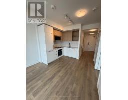 621 - 1185 DUPONT STREET, Toronto, Ontario