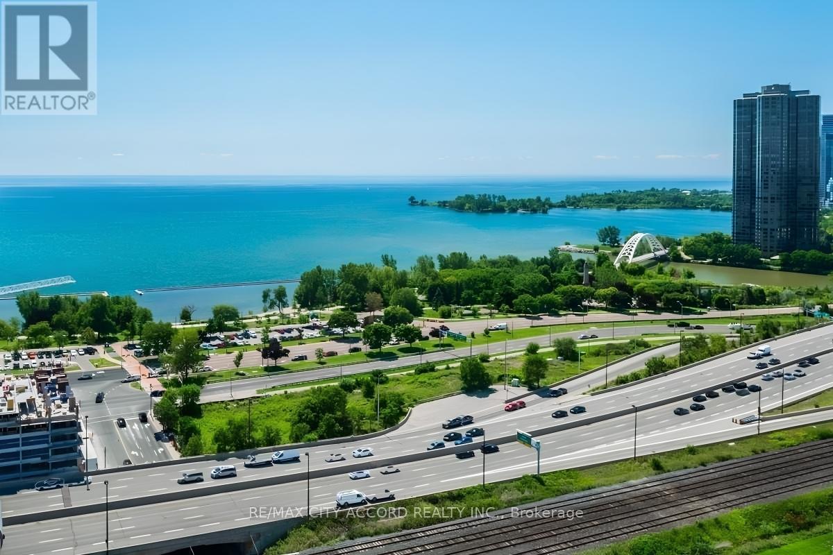 2702 - 15 Windermere Avenue, Toronto, Ontario  M6S 5A2 - Photo 12 - W13022396