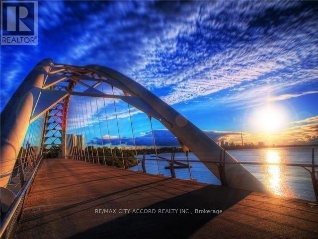 2702 - 15 Windermere Avenue, Toronto, Ontario  M6S 5A2 - Photo 14 - W13022396