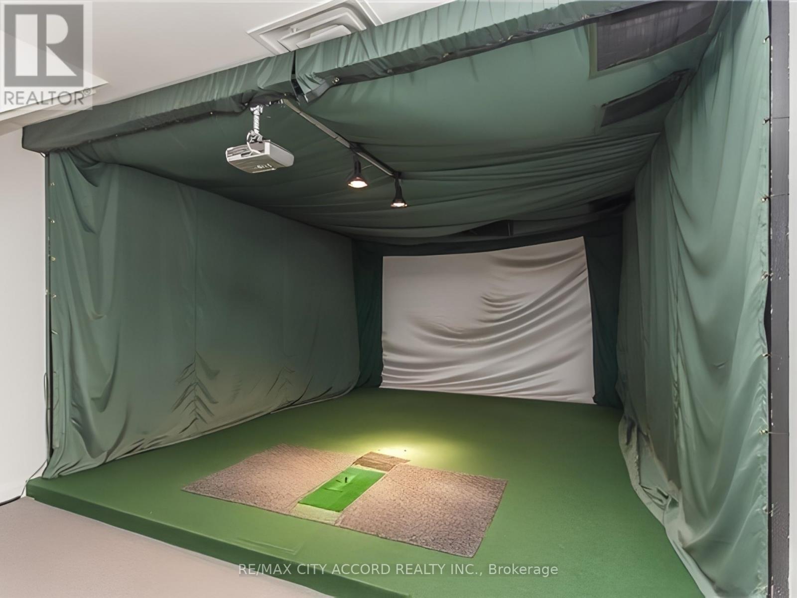 2702 - 15 Windermere Avenue, Toronto, Ontario  M6S 5A2 - Photo 16 - W13022396