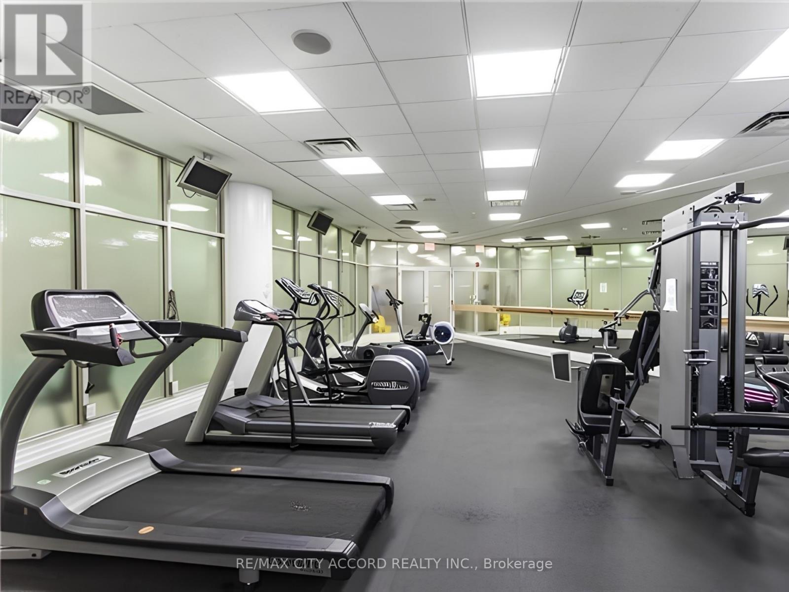 2702 - 15 Windermere Avenue, Toronto, Ontario  M6S 5A2 - Photo 18 - W13022396