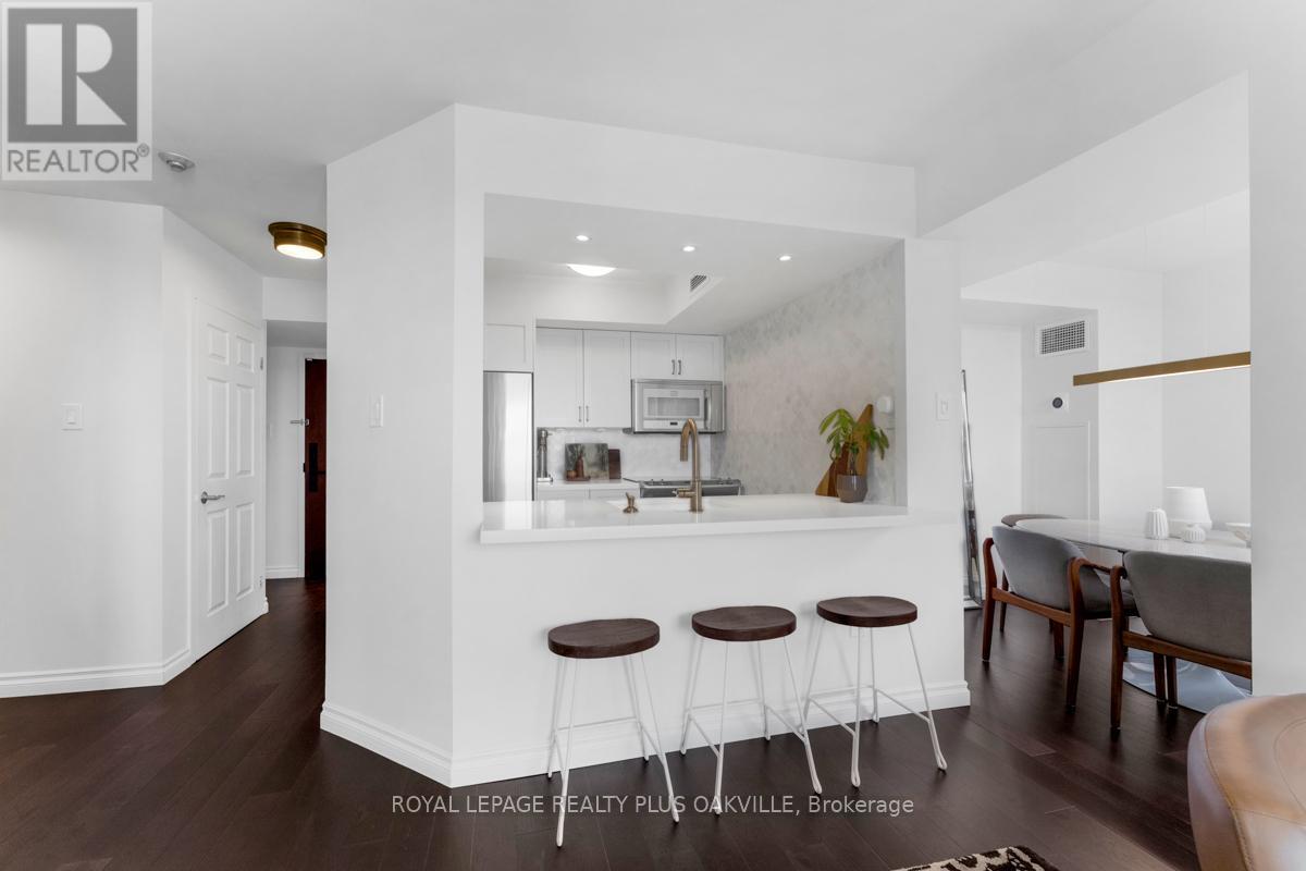 315 - 185 Robinson Street, Oakville, Ontario  L6J 7P6 - Photo 5 - W13022402