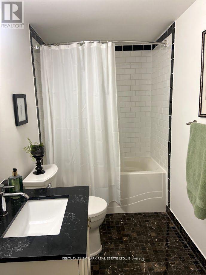 706 - 8 Lisa Street, Brampton, Ontario  L6Y 3V1 - Photo 16 - W13022414