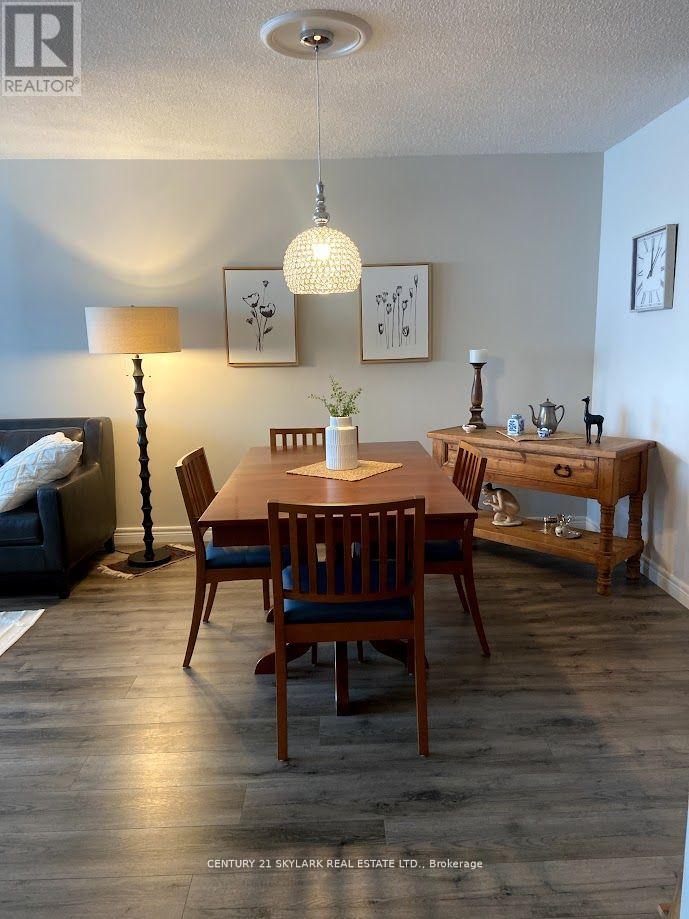 706 - 8 Lisa Street, Brampton, Ontario  L6Y 3V1 - Photo 5 - W13022414