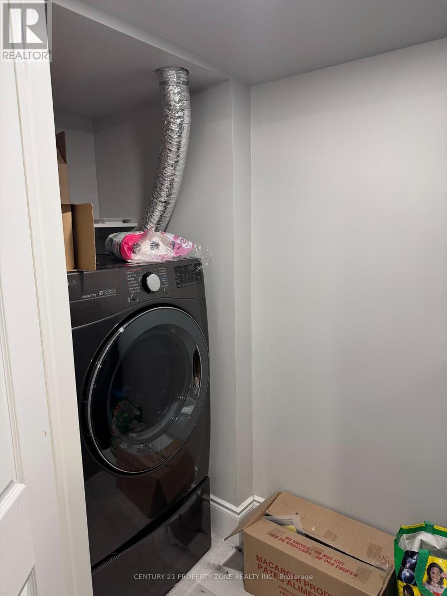 Bdrm -2 Bsmnt - 14 Ballyshire Drive, Brampton, Ontario  L6P 2V7 - Photo 4 - W13022436