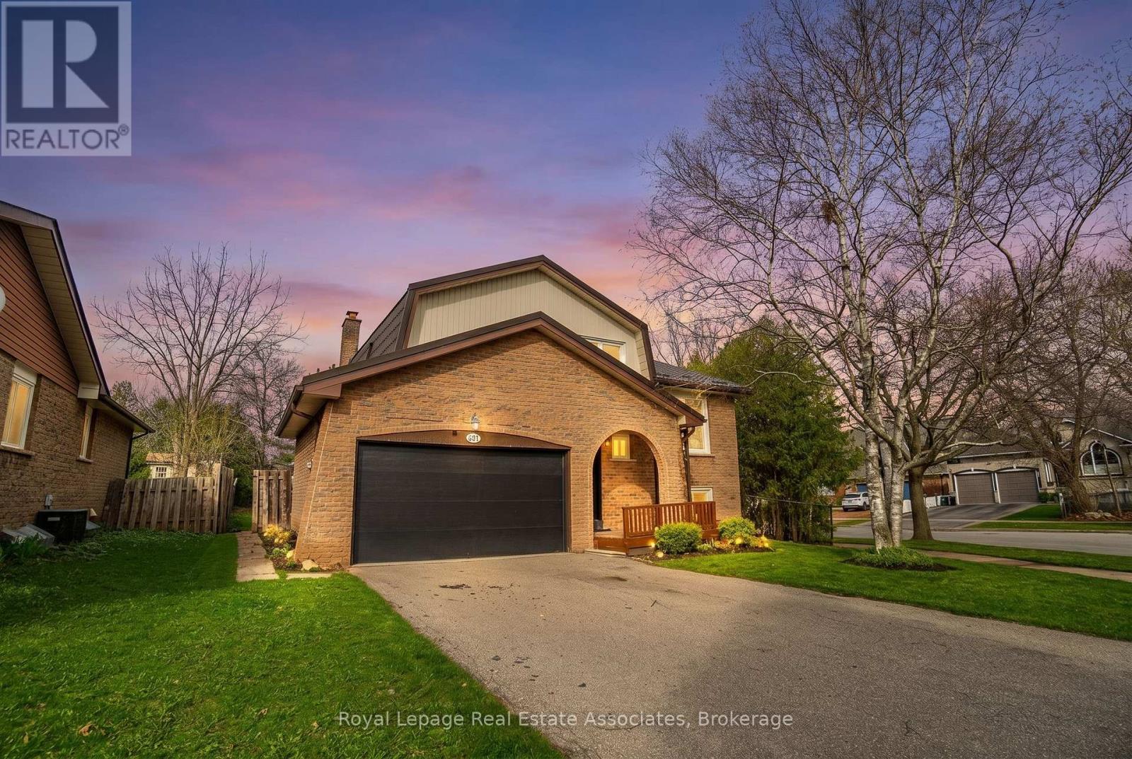 471 VALHALLA COURT, oakville (wo west), Ontario