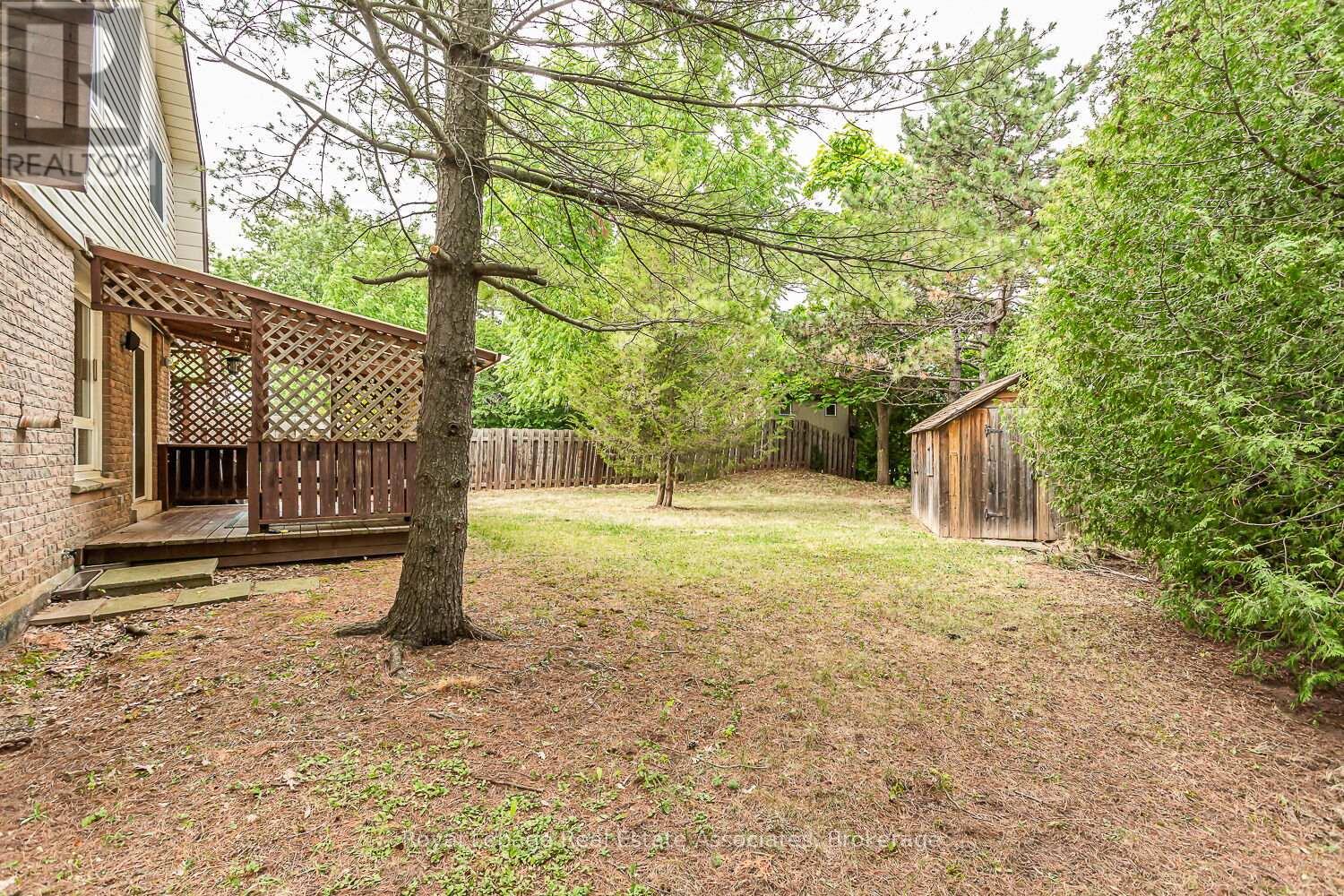 471 Valhalla Court, Oakville, Ontario  L6L 5M5 - Photo 37 - W13022450