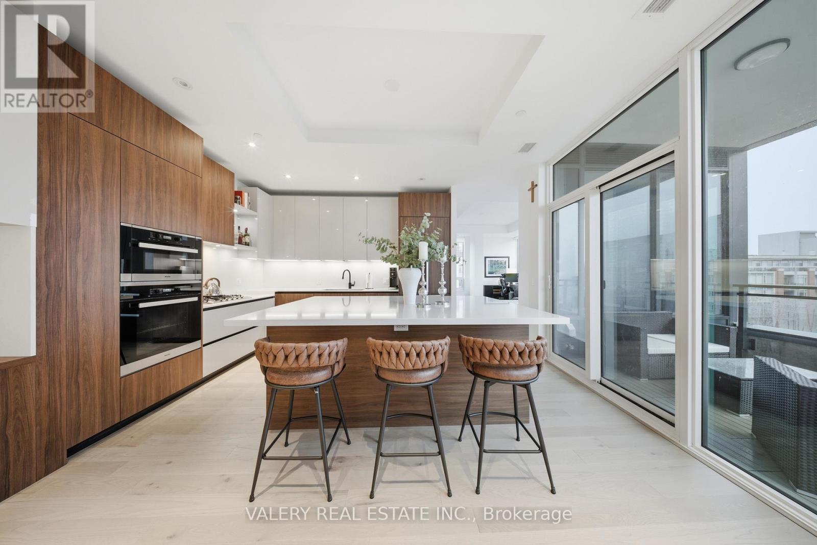 504 - 55 Port Street E, Mississauga (Port Credit), Ontario  L5G 4P3 - Photo 12 - W13022478