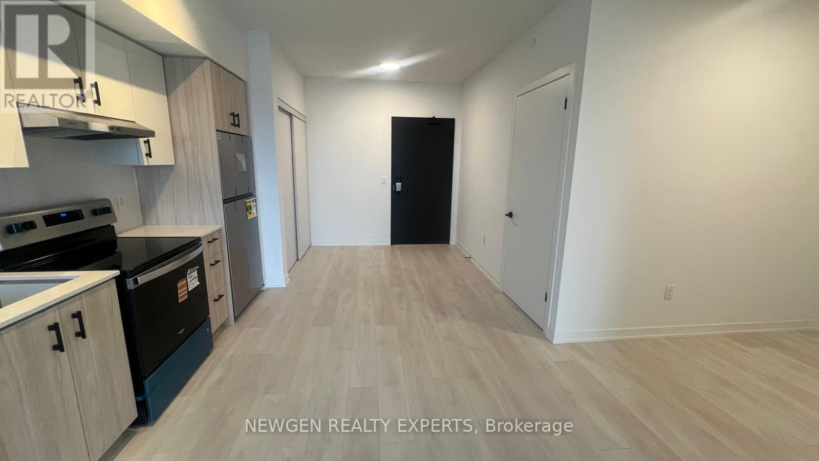 C606 - 4878 Powers Common, Burlington, Ontario  L7M 2B4 - Photo 3 - W13022494