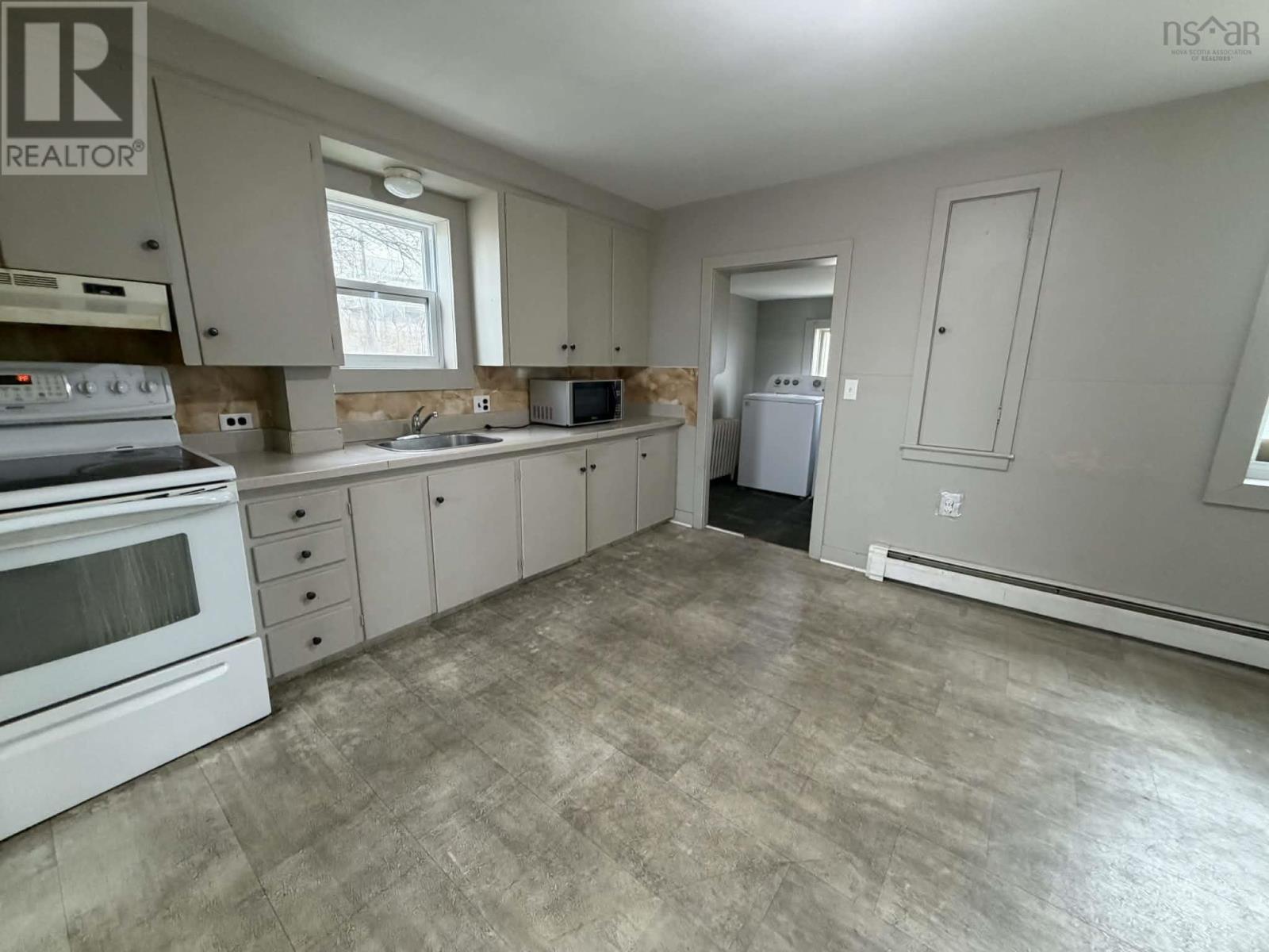 10 Barren Road, Chéticamp, Nova Scotia  B0E 1H0 - Photo 16 - 202607826