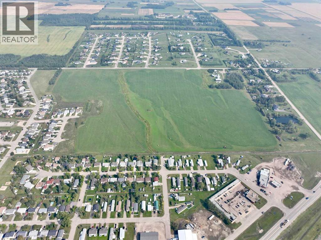 11 Th Avenue, Beaverlodge, Alberta  T0H 0C0 - Photo 6 - A2216635