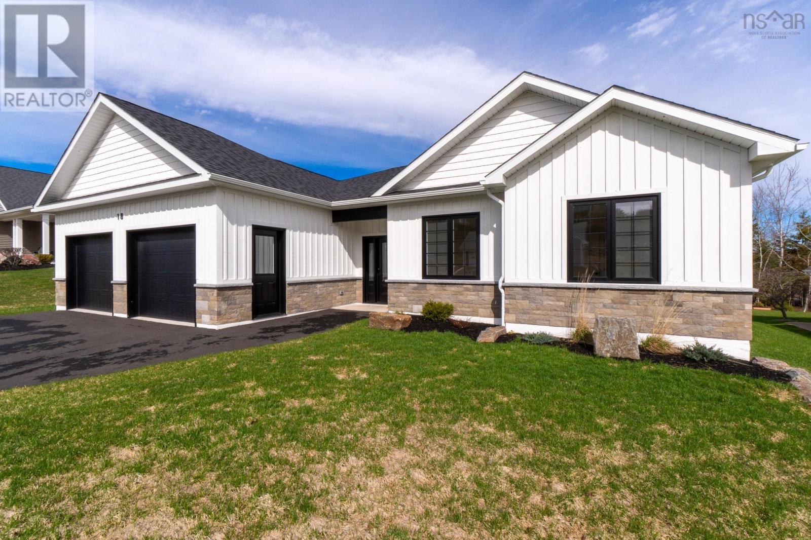 18 Mallard Avenue, Canaan, Nova Scotia  B4N 0A3 - Photo 3 - 202608041