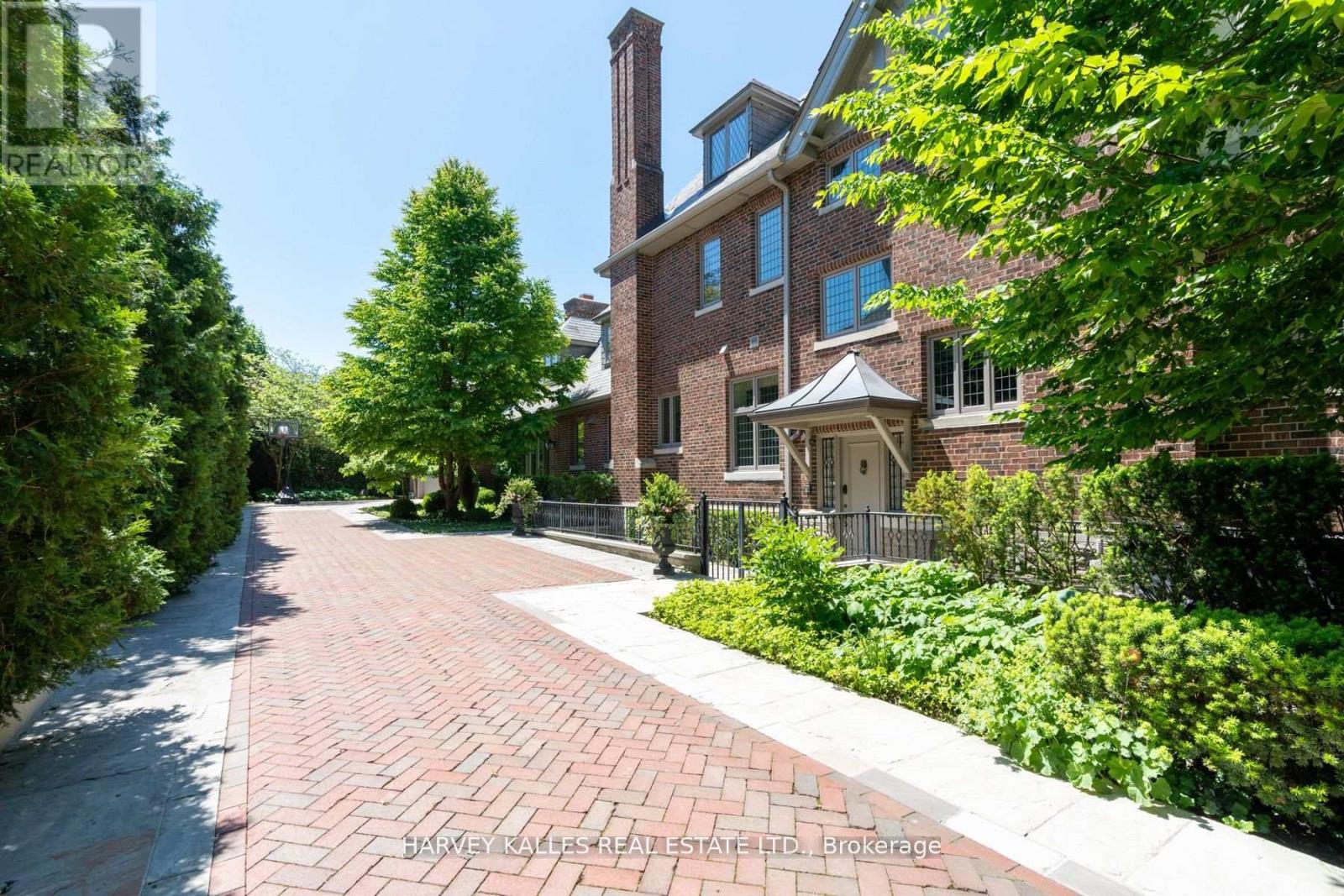 175 Teddington Park Avenue, Toronto, Ontario  M4N 2C8 - Photo 32 - C13020262