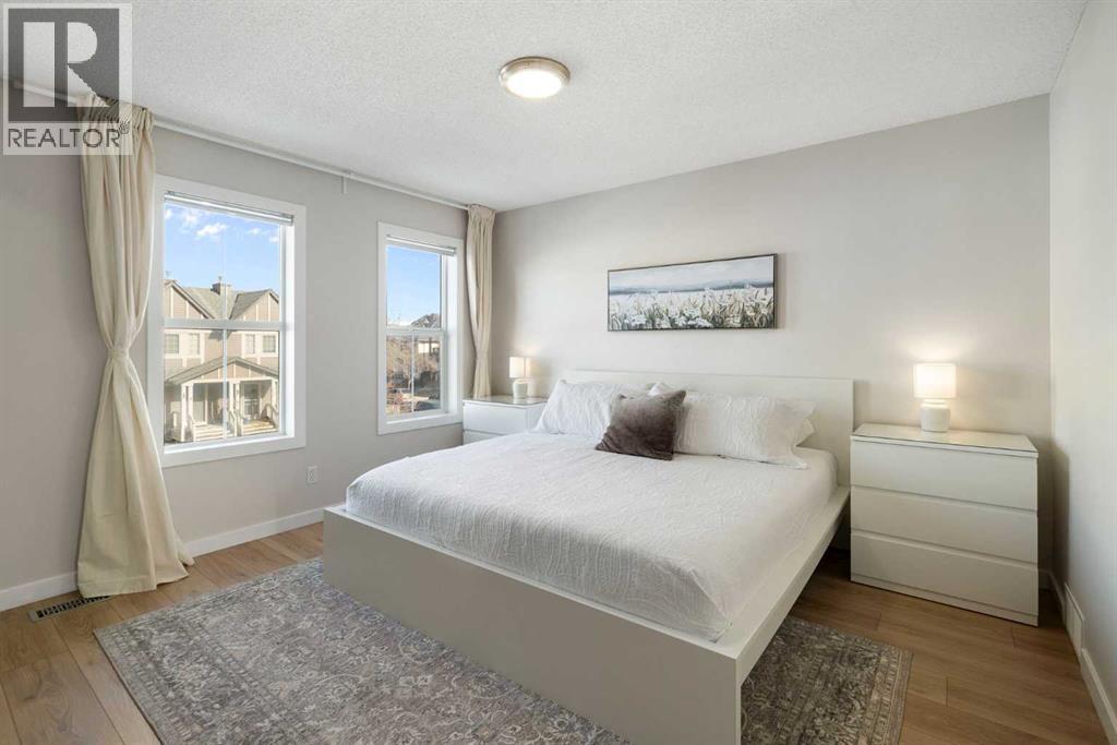 9 Elgin Mews SE, Calgary, Alberta  T2Z 4J9 - Photo 20 - A2294539