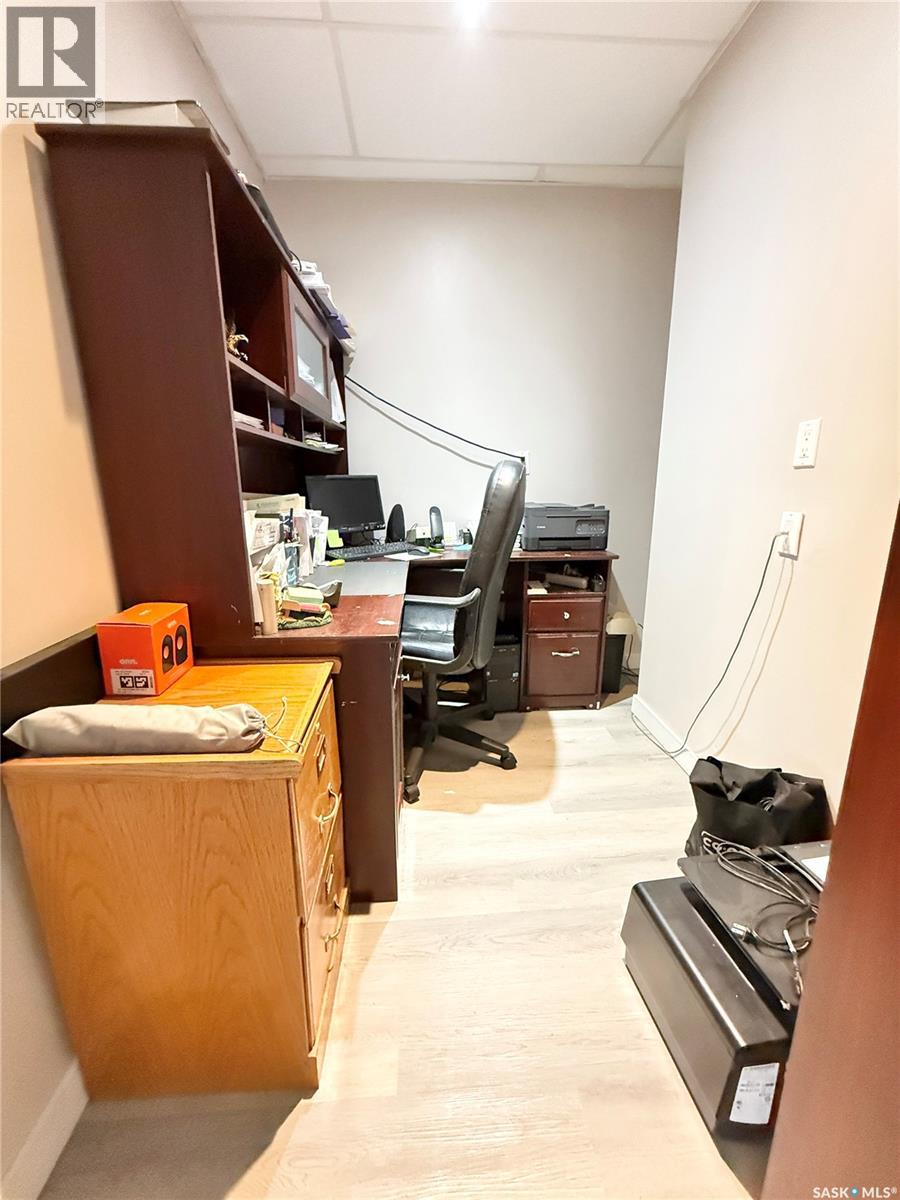 787 Brimacombe Drive, Weyburn, Saskatchewan  S4H 2P7 - Photo 16 - SK033458