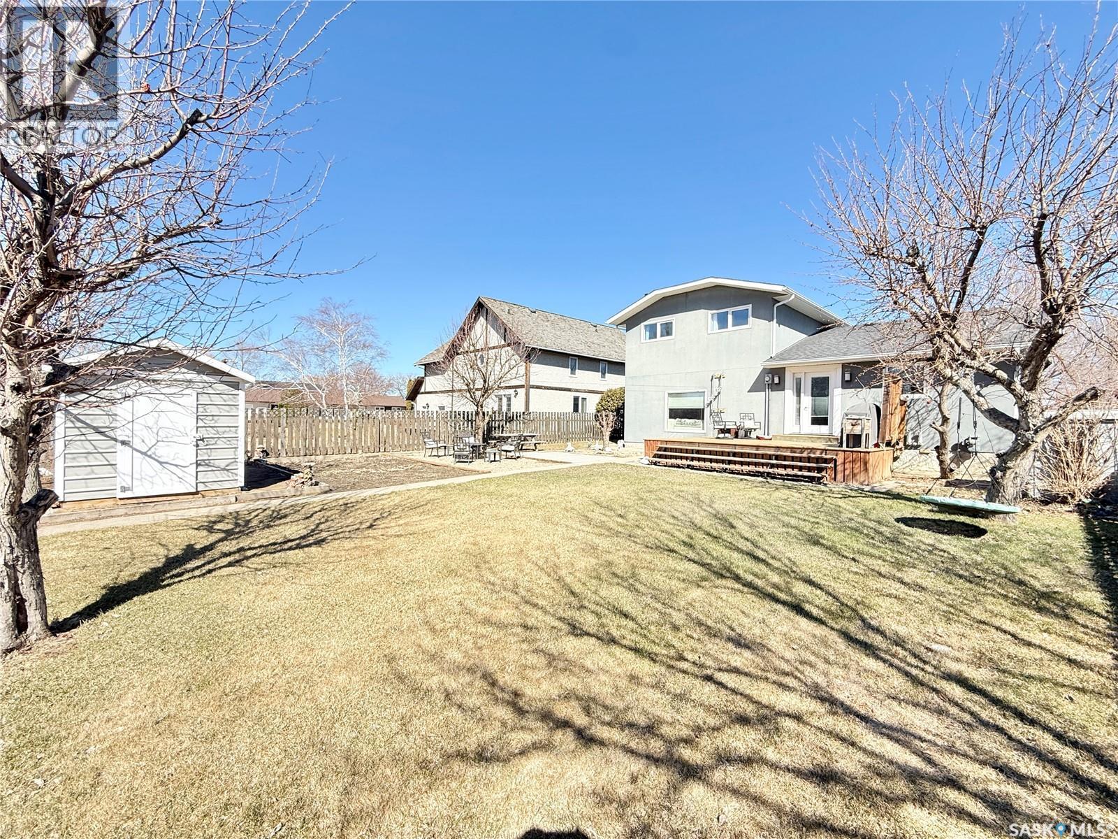 787 Brimacombe Drive, Weyburn, Saskatchewan  S4H 2P7 - Photo 40 - SK033458