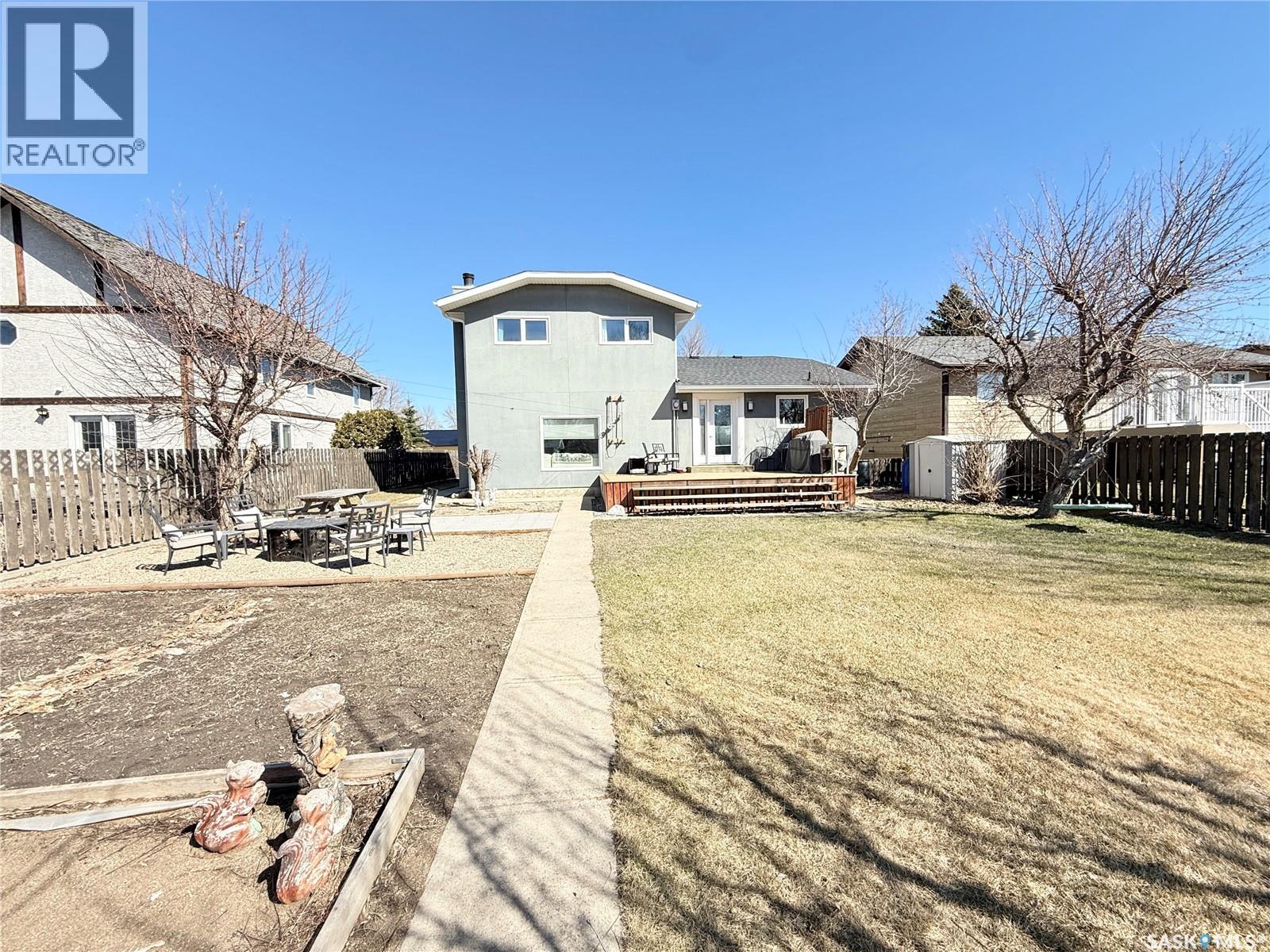 787 Brimacombe Drive, Weyburn, Saskatchewan  S4H 2P7 - Photo 41 - SK033458