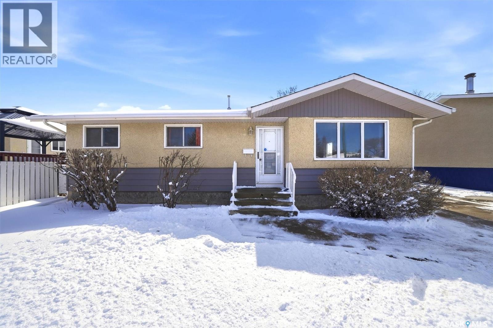17 Churchill DRIVE, Saskatoon, Saskatchewan