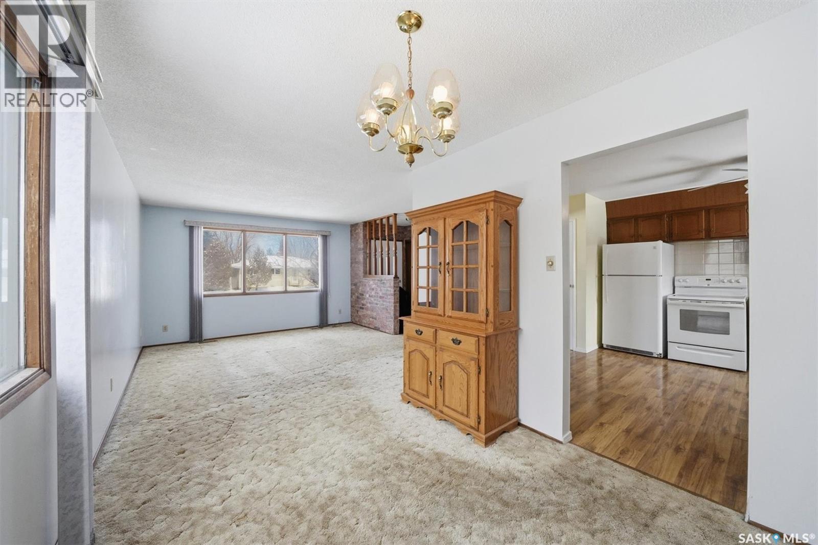 17 Churchill Drive, Saskatoon, Saskatchewan  S7K 3X2 - Photo 12 - SK033417