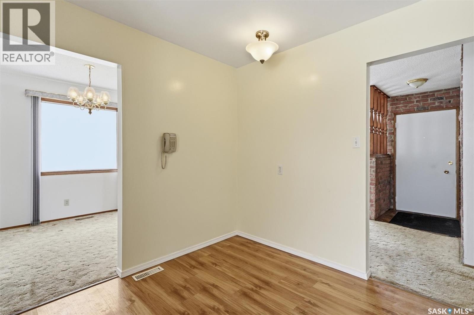 17 Churchill Drive, Saskatoon, Saskatchewan  S7K 3X2 - Photo 17 - SK033417